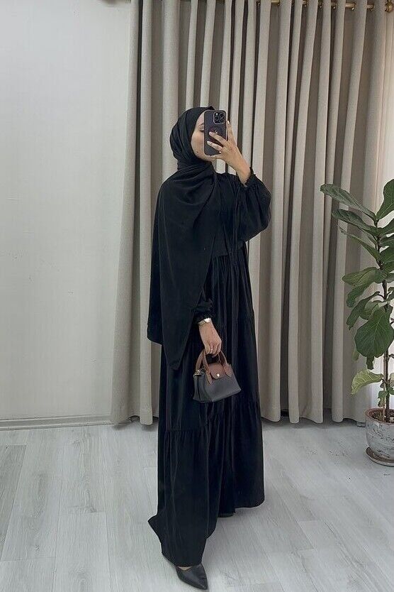 HÜMA FERACE siyah renk