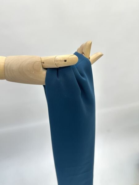 Petrol mavisi medine ipeği şal