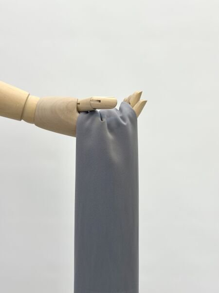 Gri medine ipeği şal